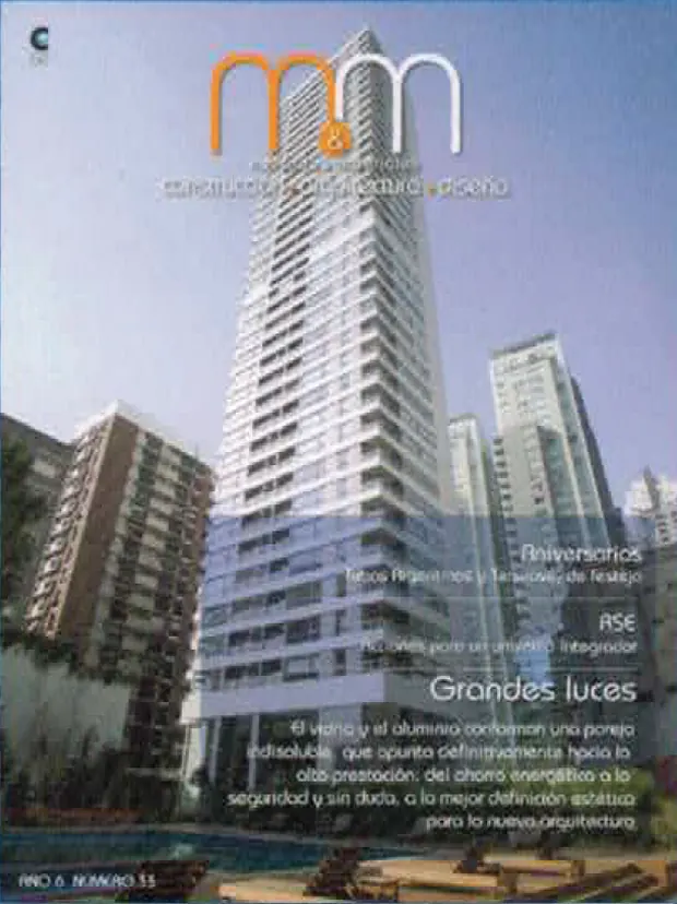Página da revista Mercado & Materiales — imagem 3