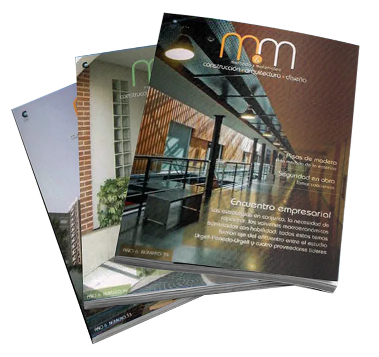Exemplares da revista Mercado & Materiales